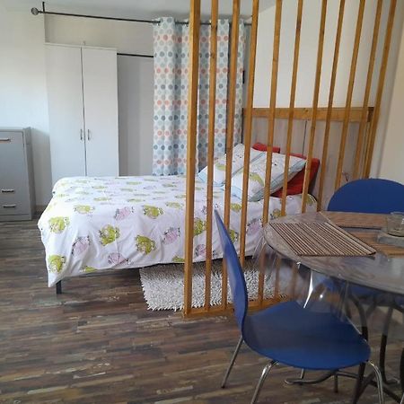 Appartement Studio Lena à Lézignan-Corbières Extérieur photo