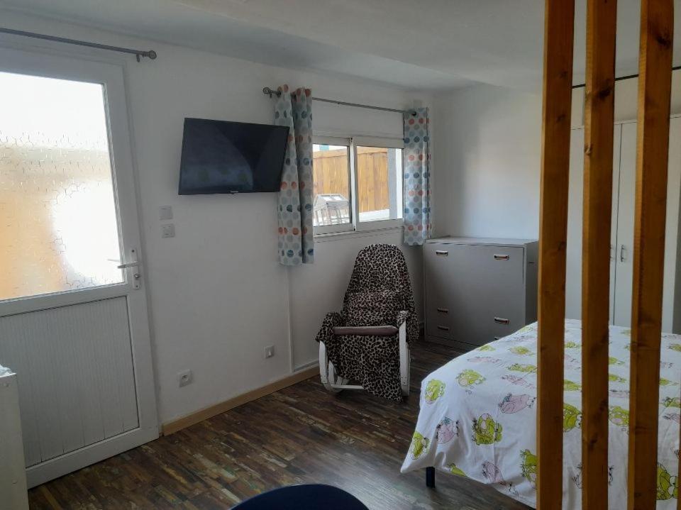 Appartement Studio Lena à Lézignan-Corbières Extérieur photo